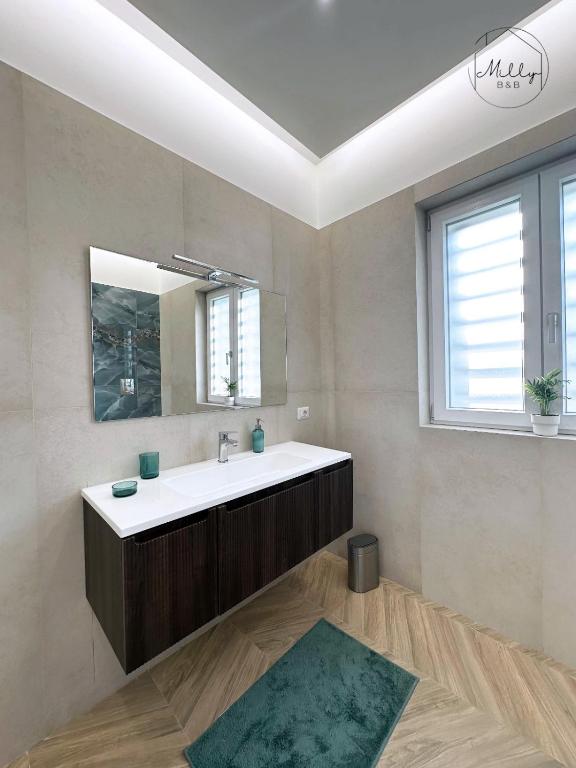 Soggiorno per vacanze con cucina attrezzata a Frattaminore